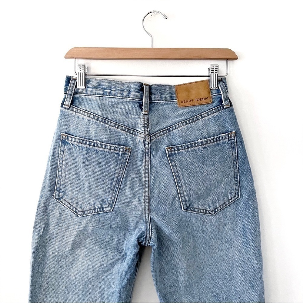 Denim Forum | Joni High Rise Loose Jeans Size 23 Distressed Light Wash Aritzia - Picture 7 of 12